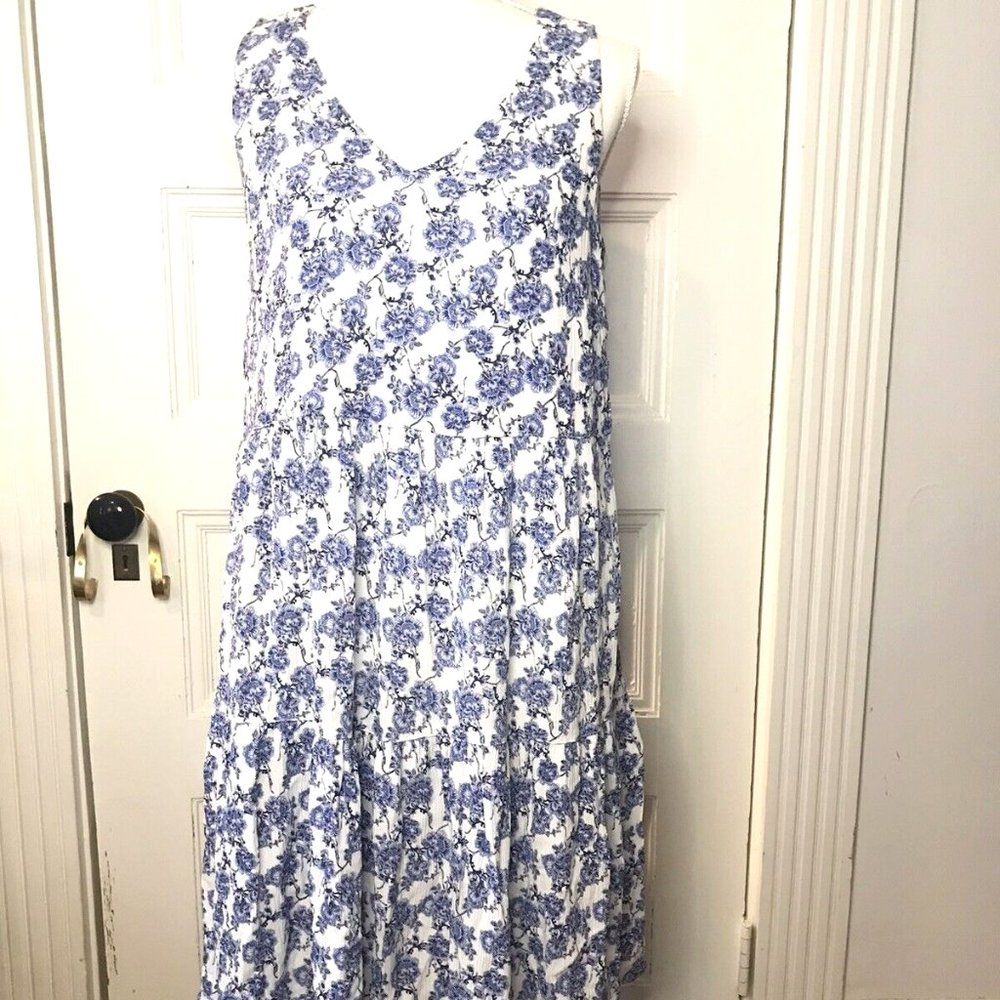 Rachel Ashwell Blue & White Floral Tiered Sleeveless Rayon Dress